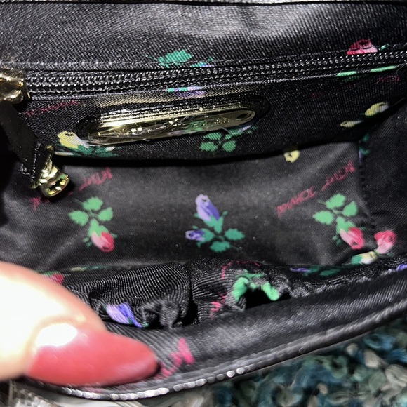 BETSEY Johnson phone bag & matching tote bag(new w/tags) - Picture 5 of 8